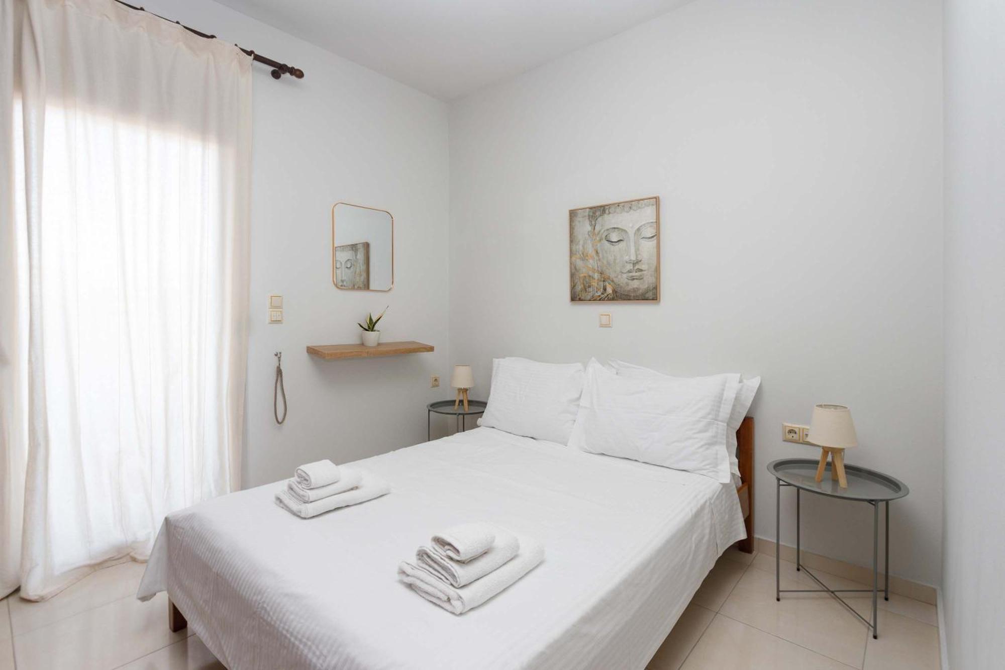 Philoxenia With Balcony * Heraklion (Crete)